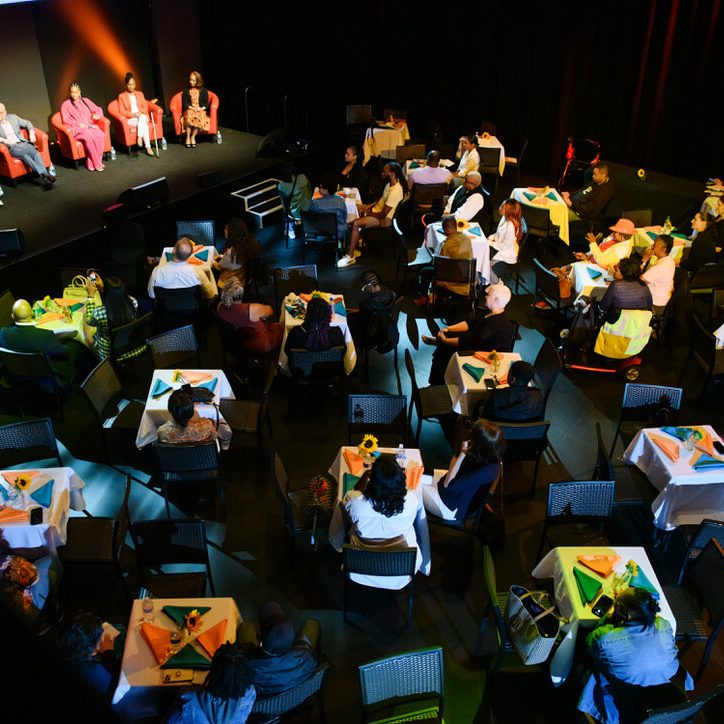 88841895-18E4-4BB4-B249-5E7EDBF72148_1_105_c